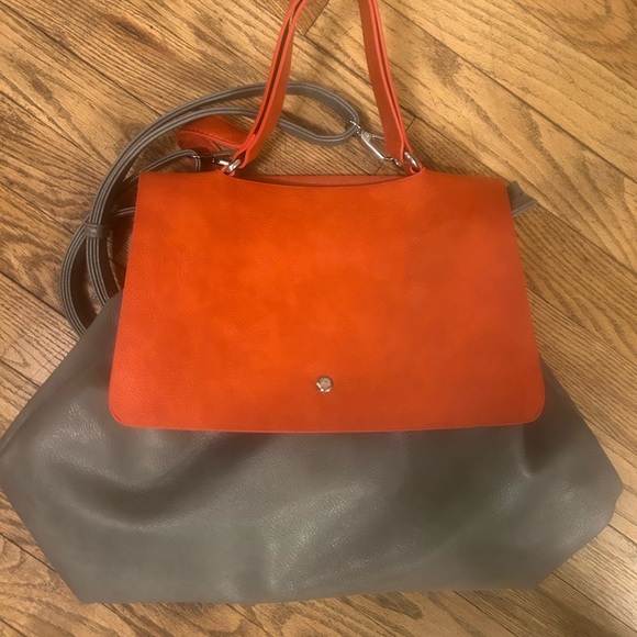 Vegan leather backpack, like new - Picture 2 of 16